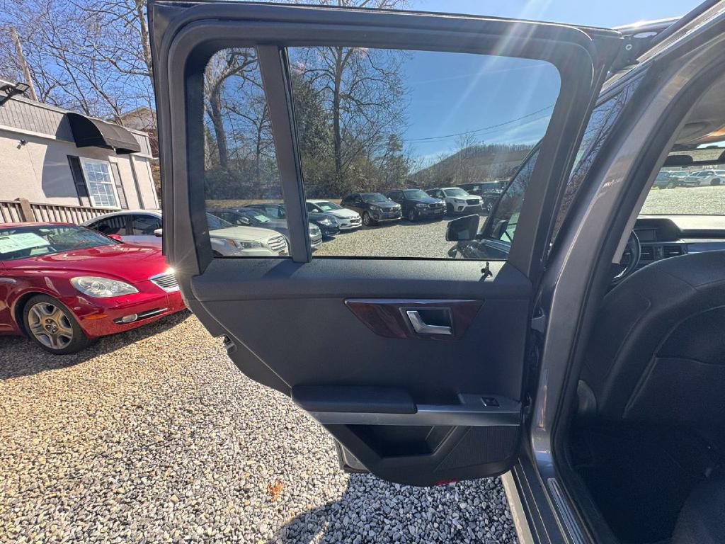 2012 Mercedes-Benz GLK-Class Image 6