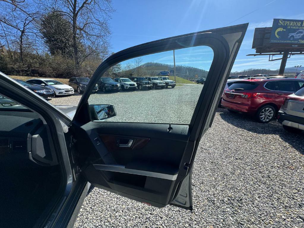 2012 Mercedes-Benz GLK-Class Image 10