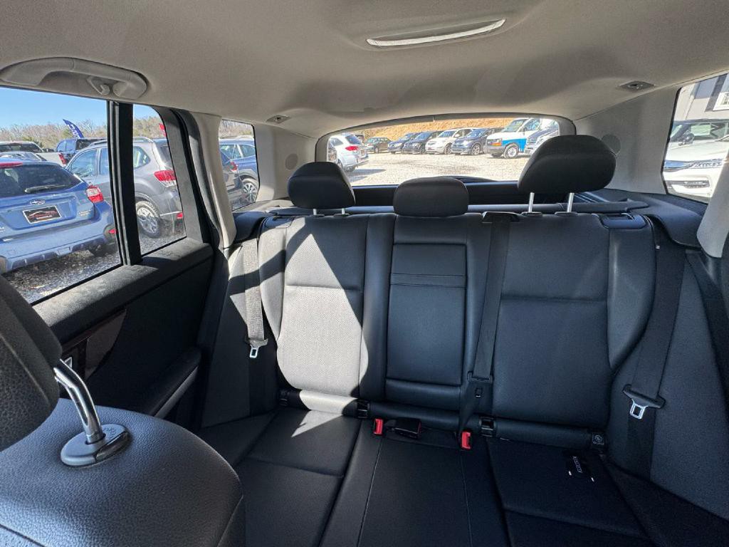 2012 Mercedes-Benz GLK-Class Image 19