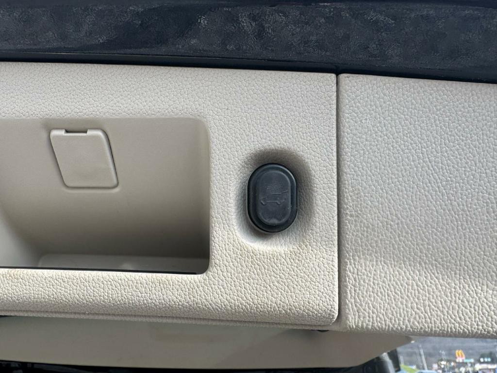 2017 GMC Yukon Image 6