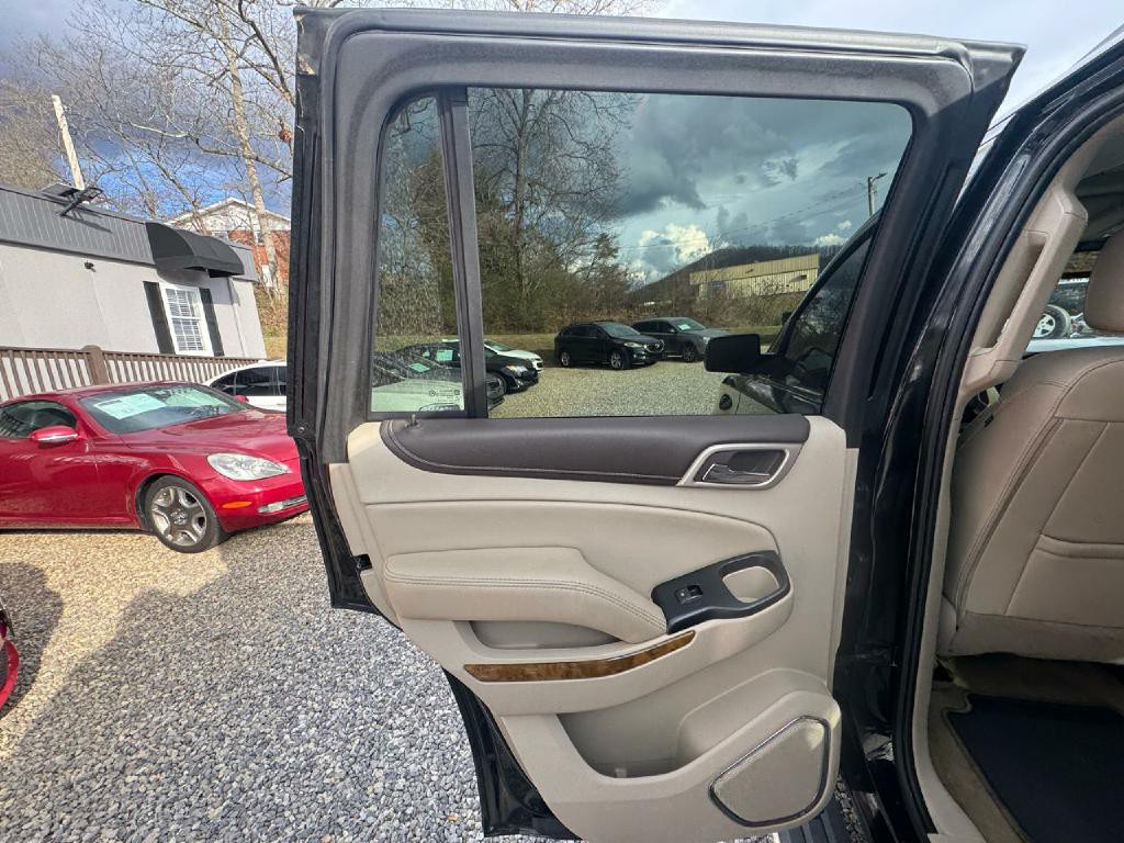 2017 GMC Yukon Image 7