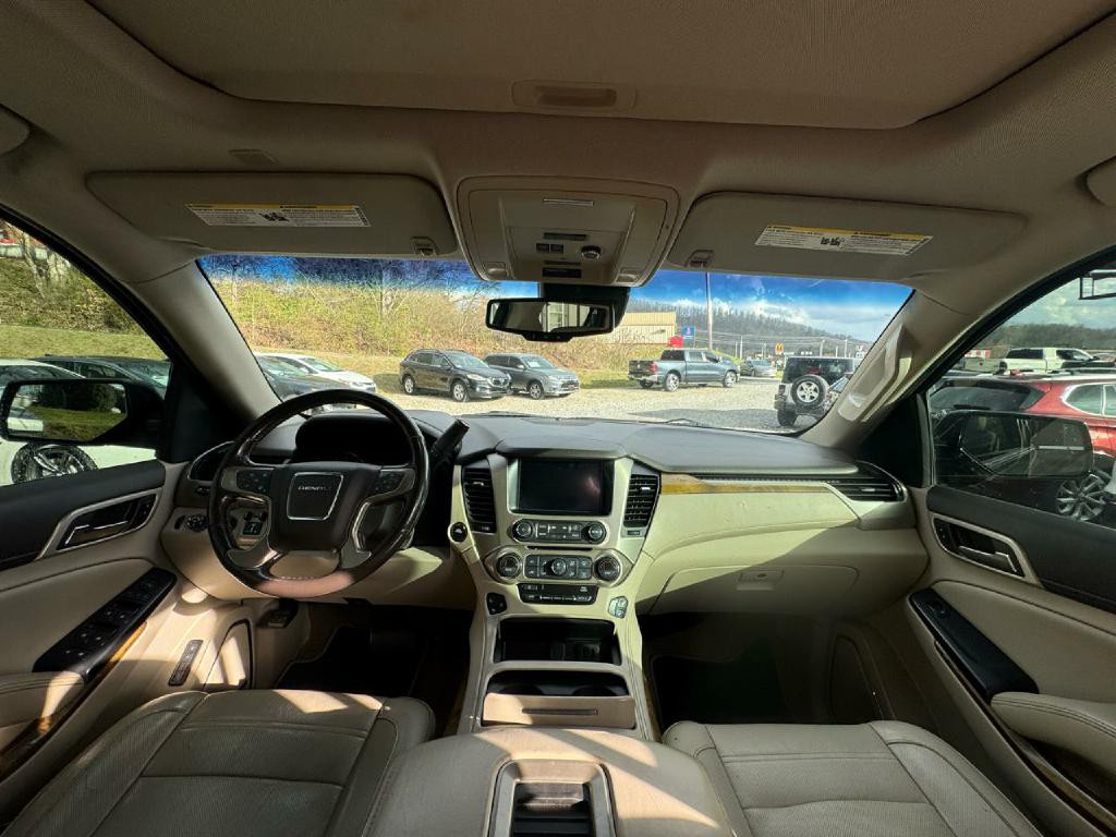 2017 GMC Yukon Image 18