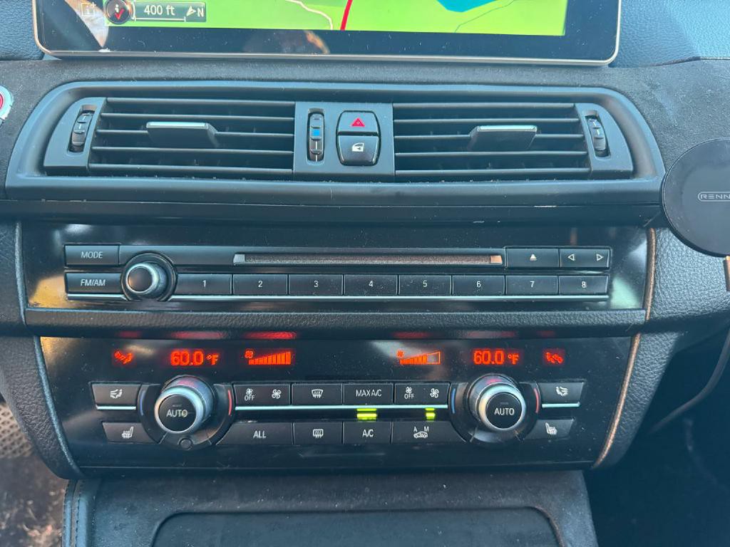 2013 BMW 5 Series Image 17