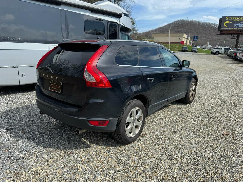 2013 Volvo XC60 Image 4