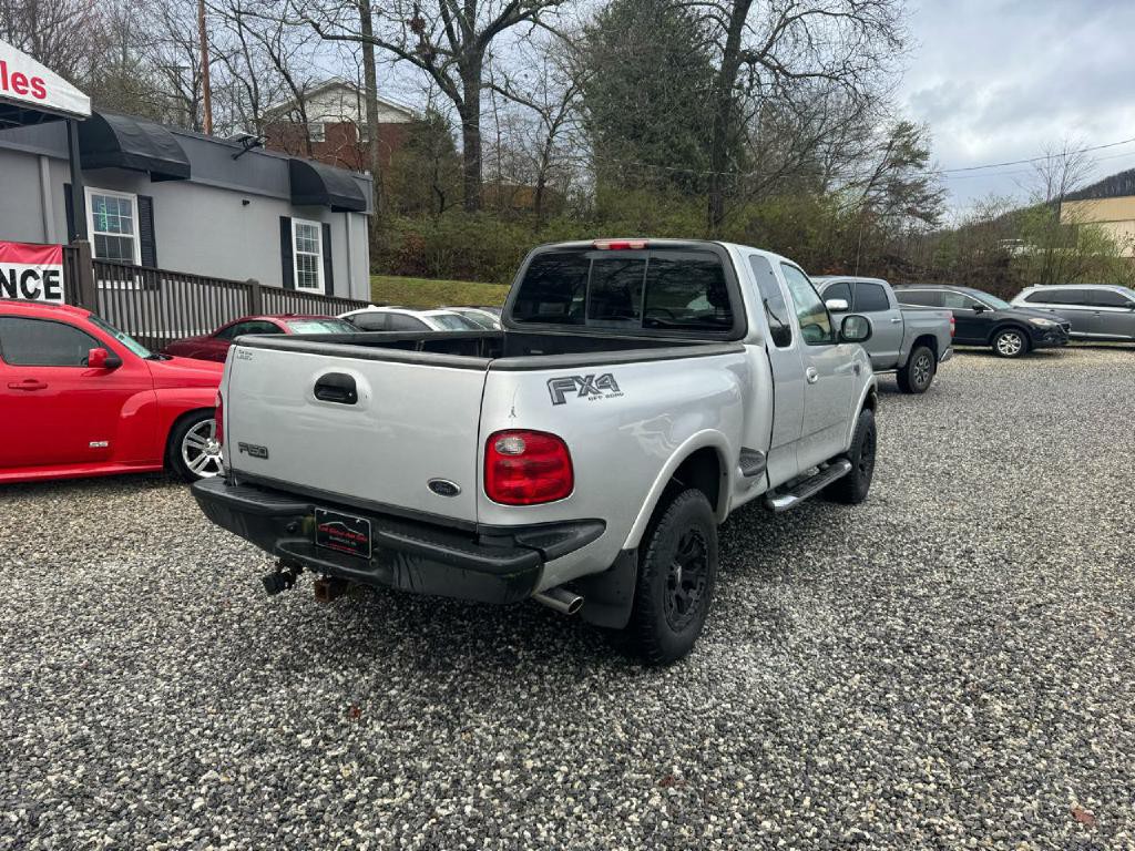 2003 Ford F-150 Image 4