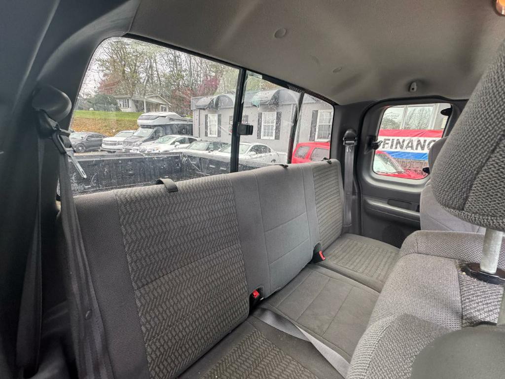 2003 Ford F-150 Image 7