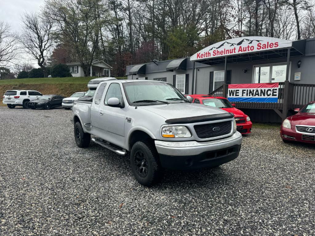 2003 Ford F-150 Image 12