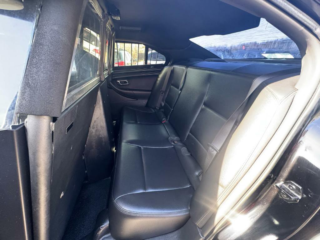 2015 Ford Taurus Image 6