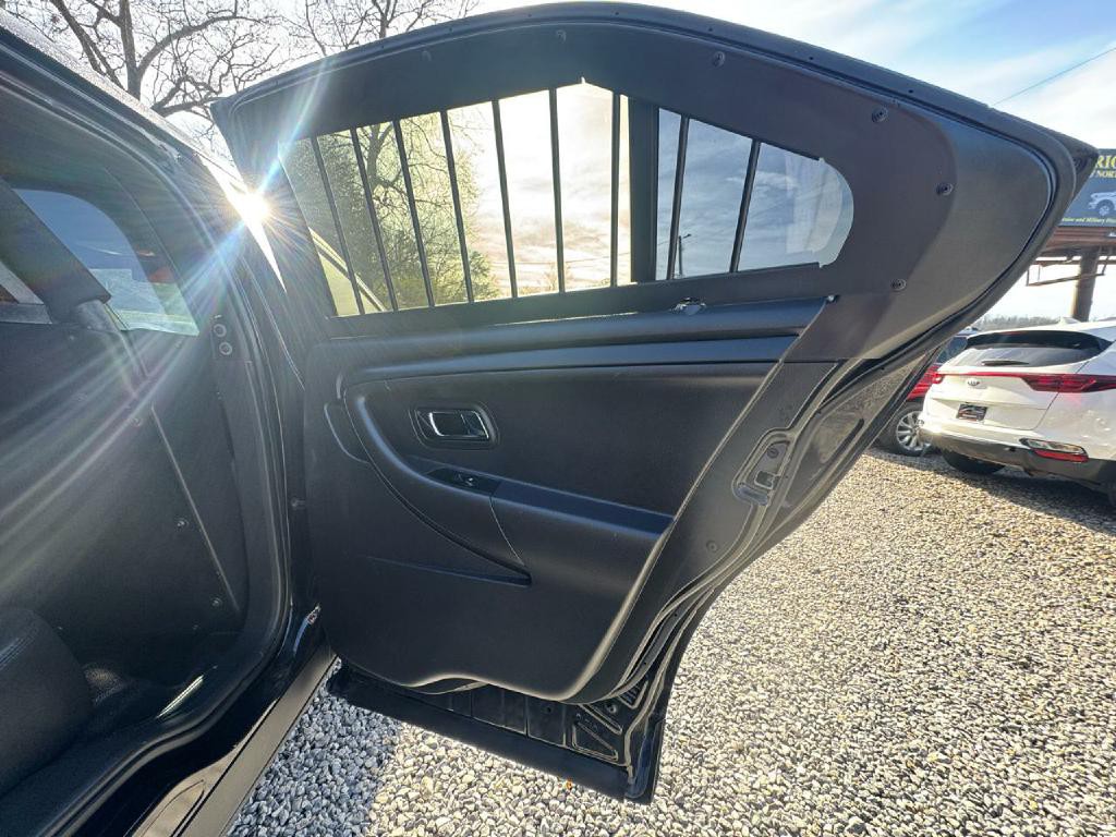 2015 Ford Taurus Image 7