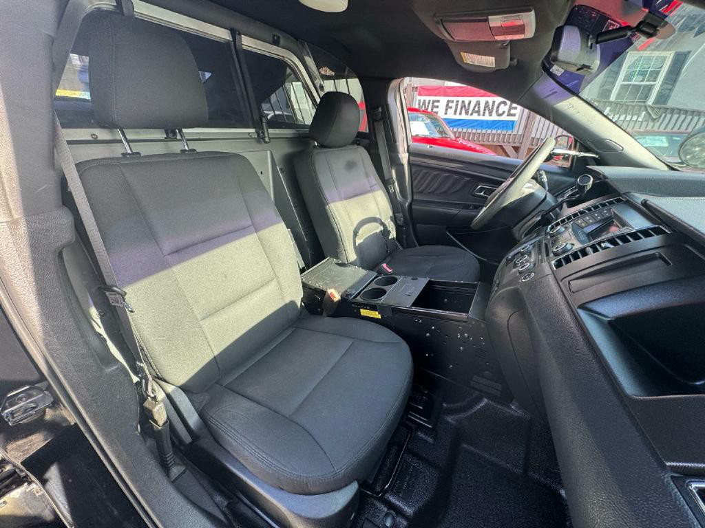 2015 Ford Taurus Image 10