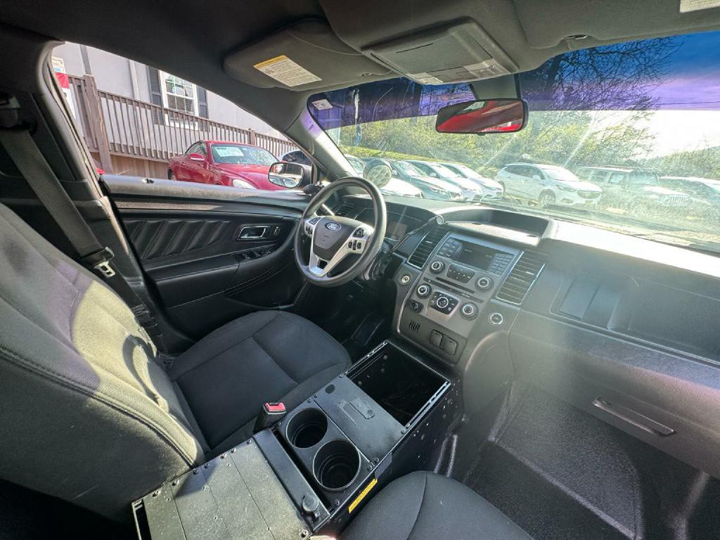 2015 Ford Taurus Image 11