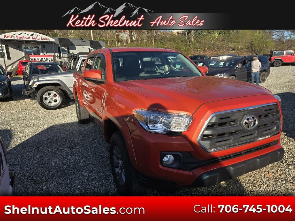 2017 Toyota Tacoma Image 1