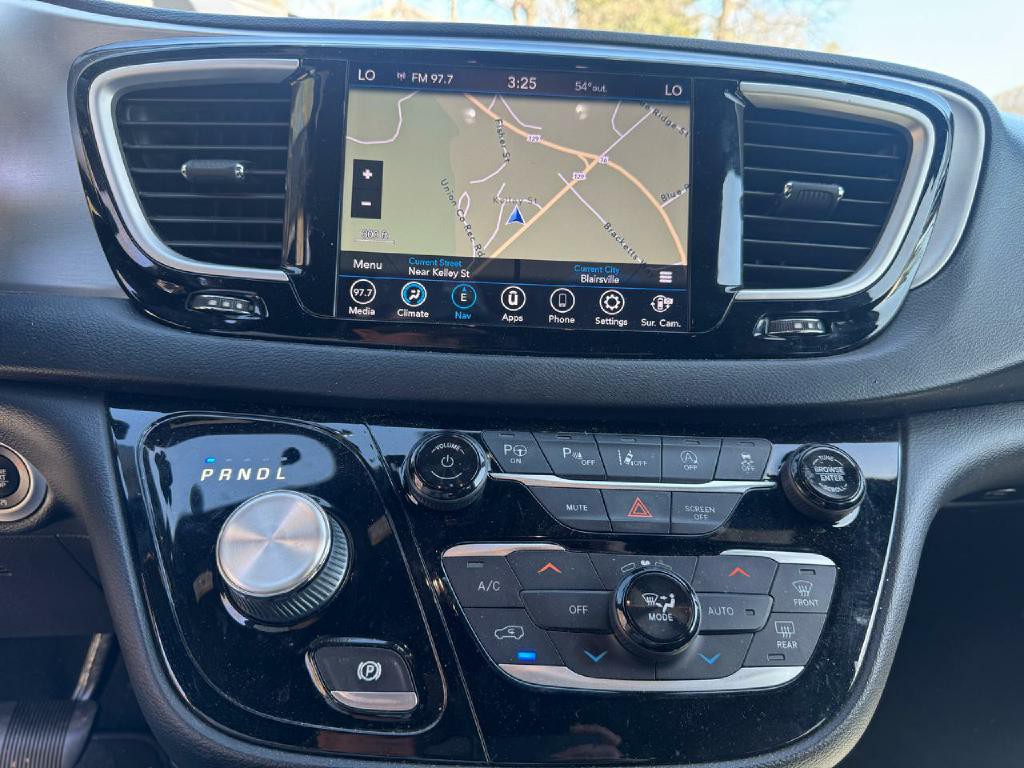 2020 Chrysler Pacifica Image 5