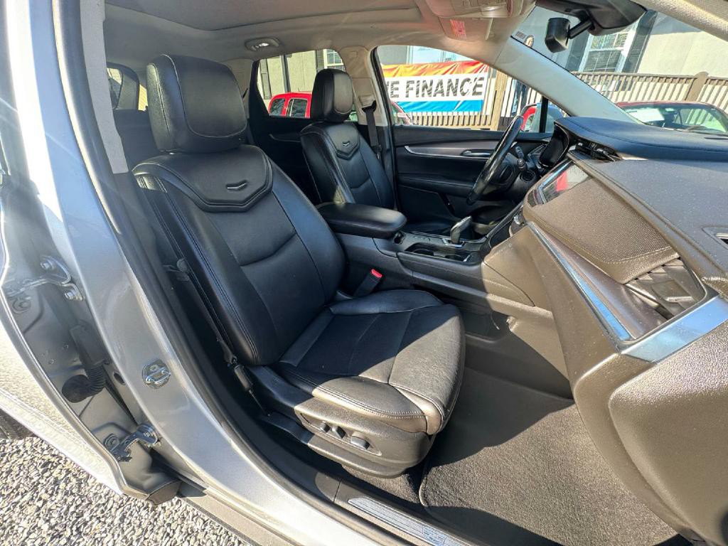 2019 Cadillac XT5 Image 12