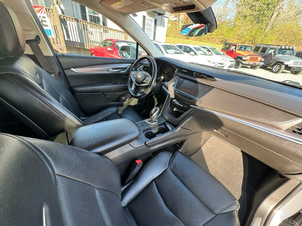 2019 Cadillac XT5 Image 14