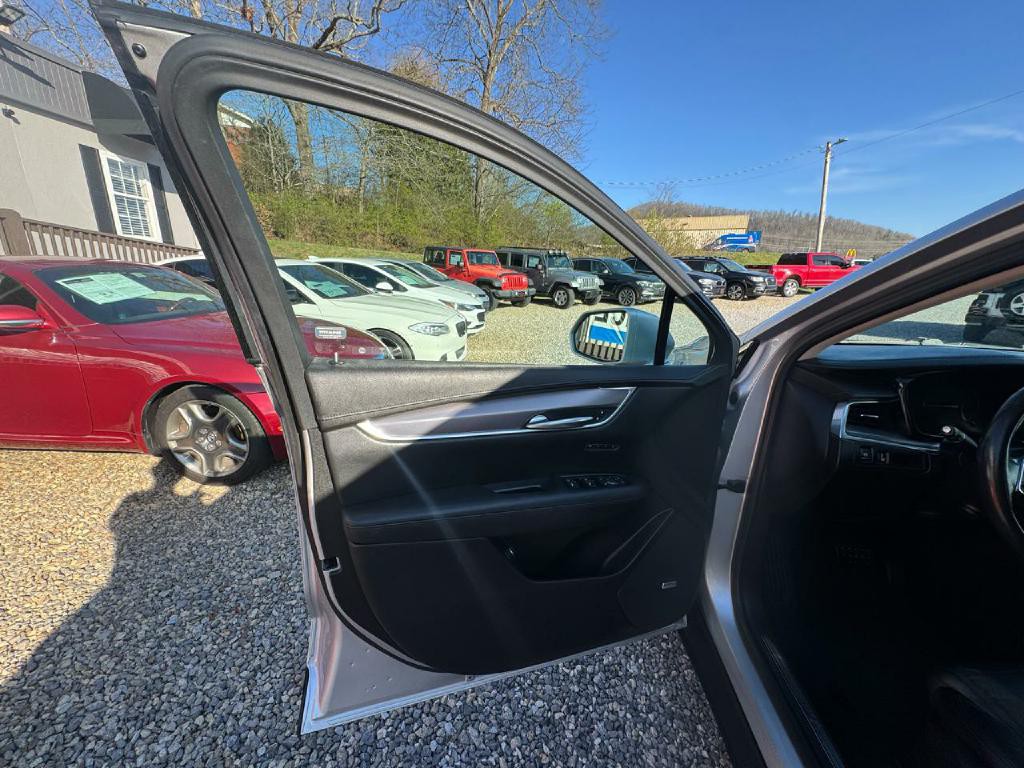 2019 Cadillac XT5 Image 15