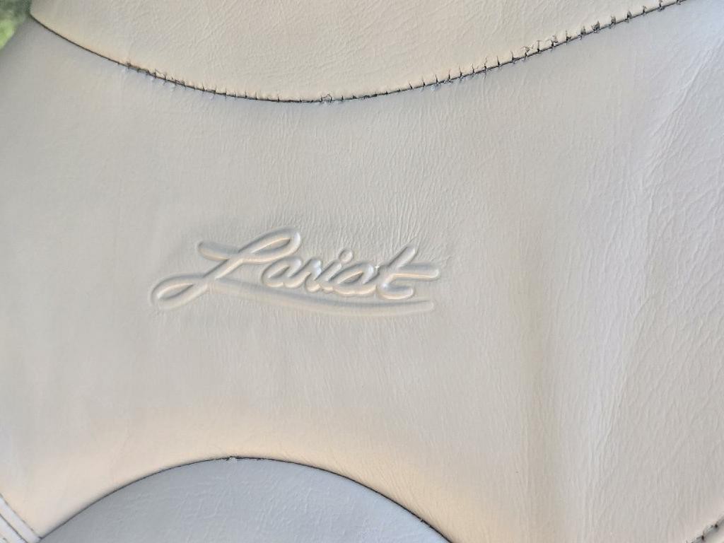 2000 Ford F-250 Image 23