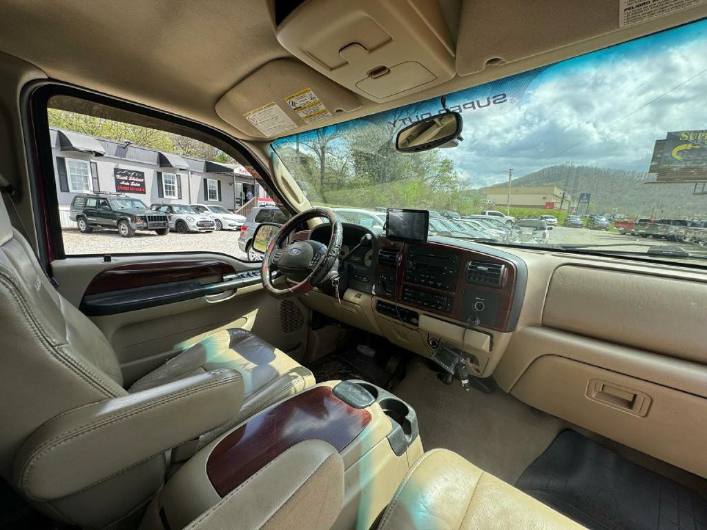 2005 Ford F-250 Image 11