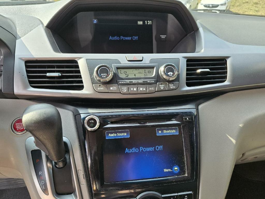2016 Honda Odyssey Image 11