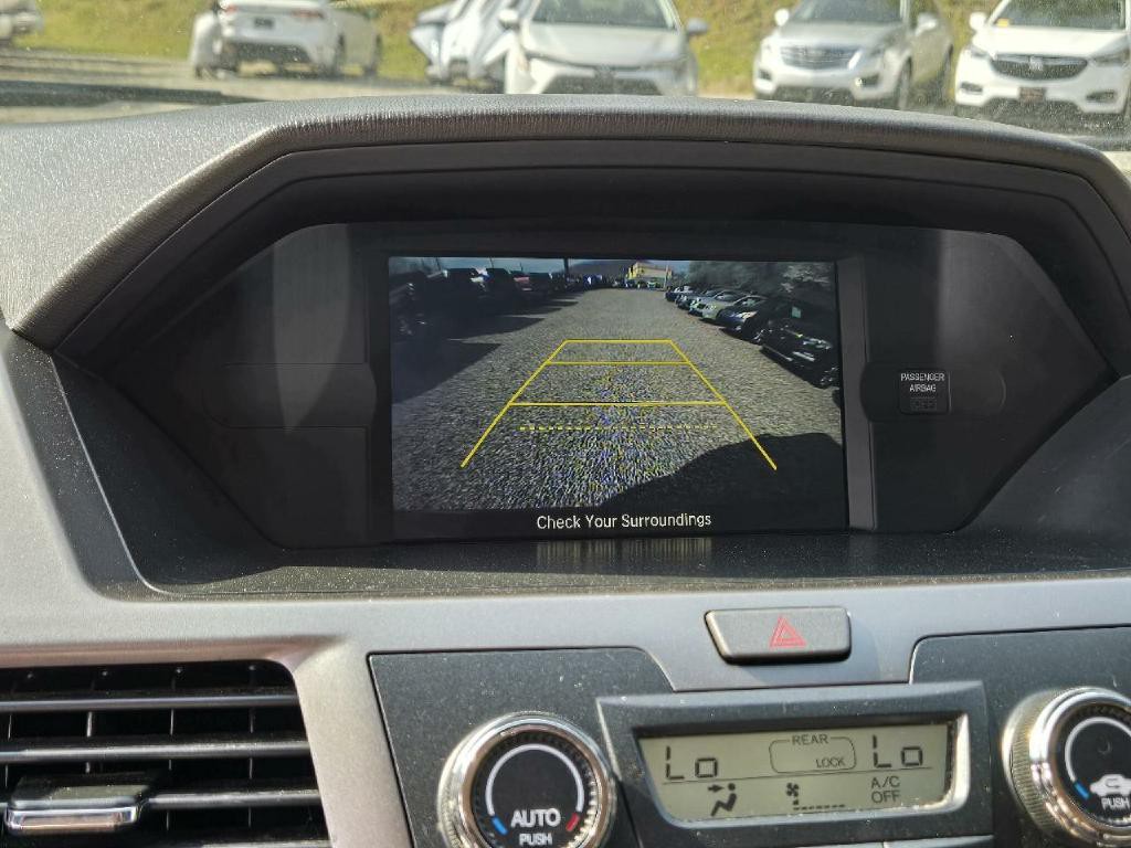 2016 Honda Odyssey Image 12
