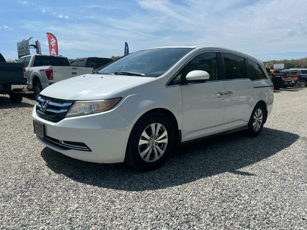 2014 Honda Odyssey Image 2