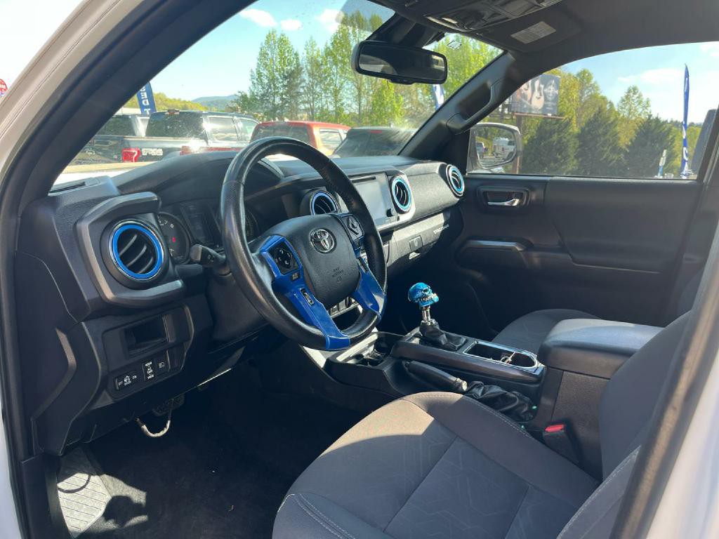 2018 Toyota Tacoma Image 7