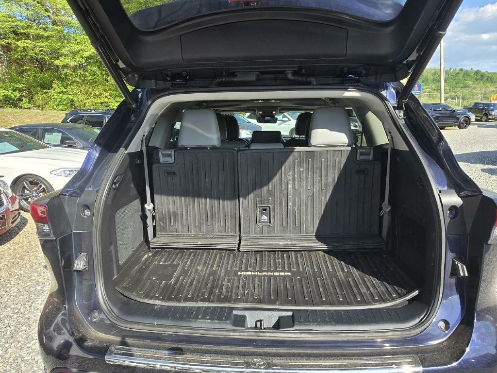 2022 Toyota Highlander Image 7