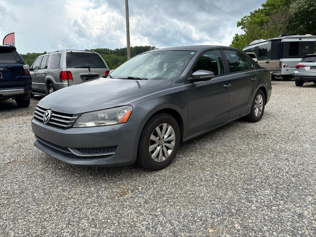 2012 Volkswagen Passat Image 3
