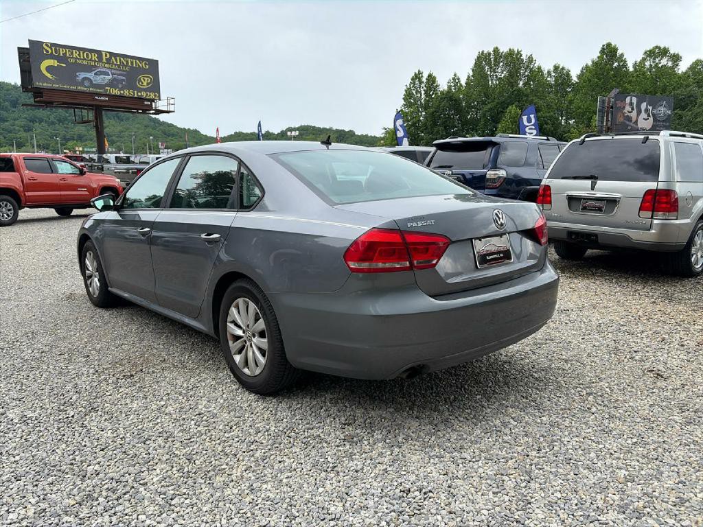 2012 Volkswagen Passat Image 5