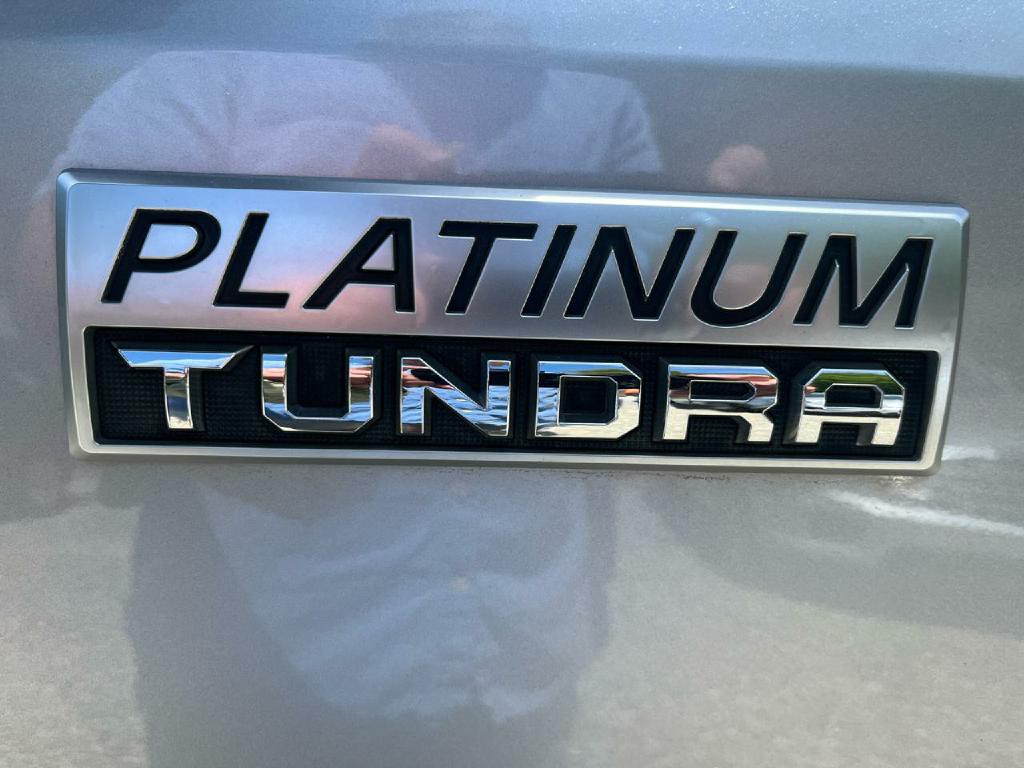 2014 Toyota Tundra Image 16