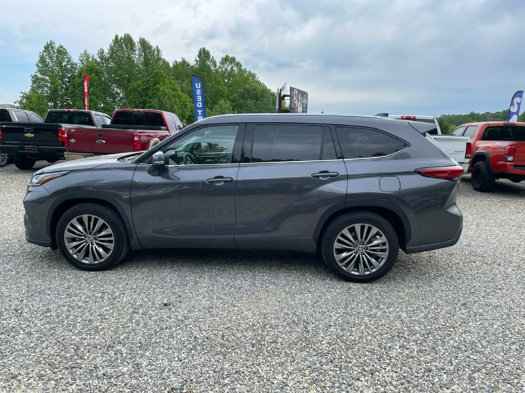 2021 Toyota Highlander Image 4