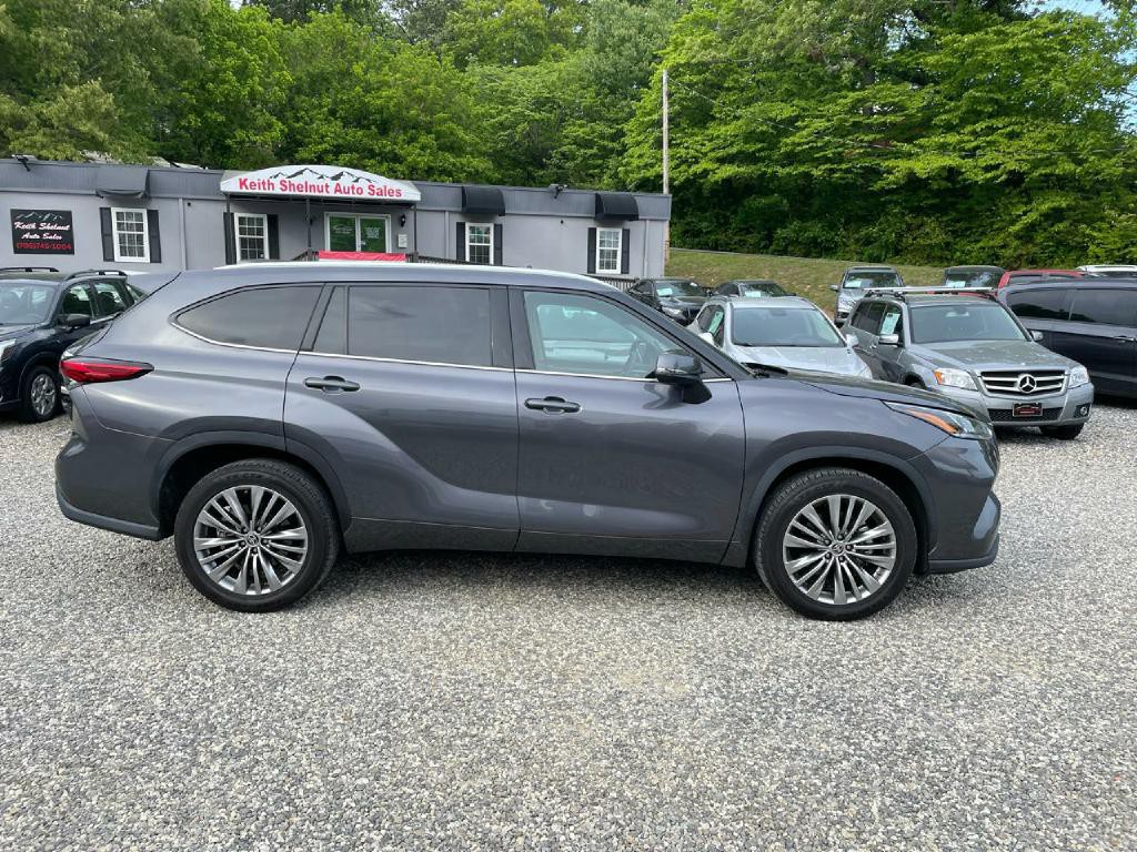 2021 Toyota Highlander Image 7