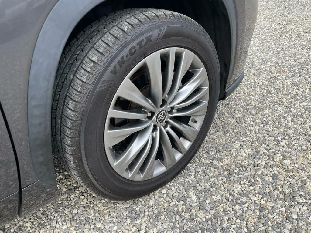 2021 Toyota Highlander Image 8