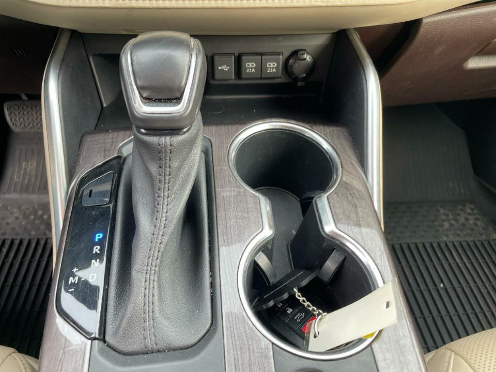 2021 Toyota Highlander Image 27