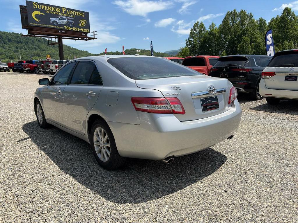 2011 Toyota Camry Image 5