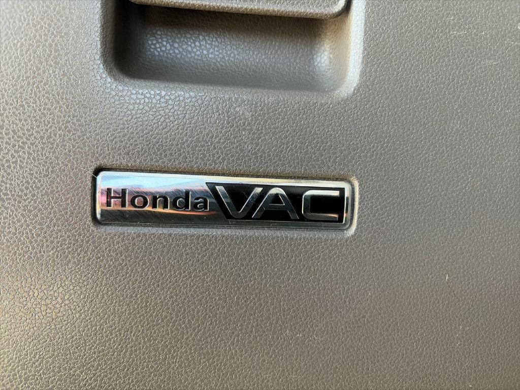 2015 Honda Odyssey Image 8