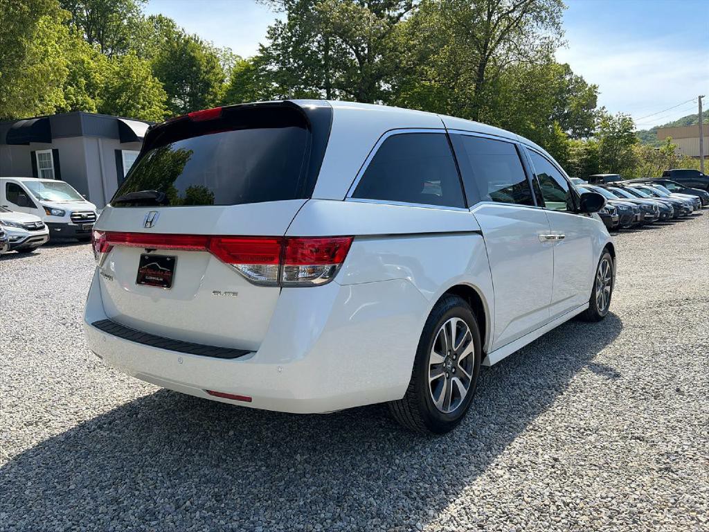 2015 Honda Odyssey Image 10