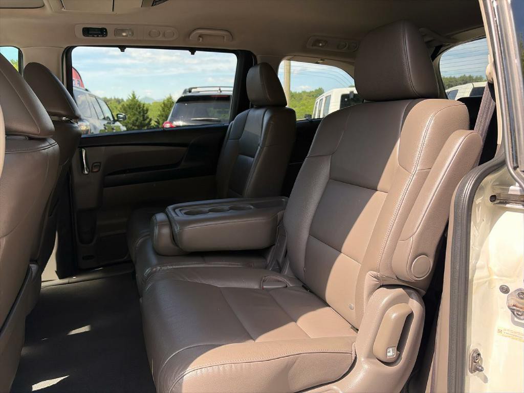 2015 Honda Odyssey Image 19