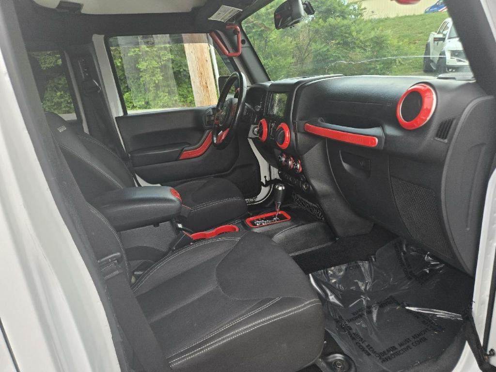 2017 Jeep Wrangler Unlimited Image 14