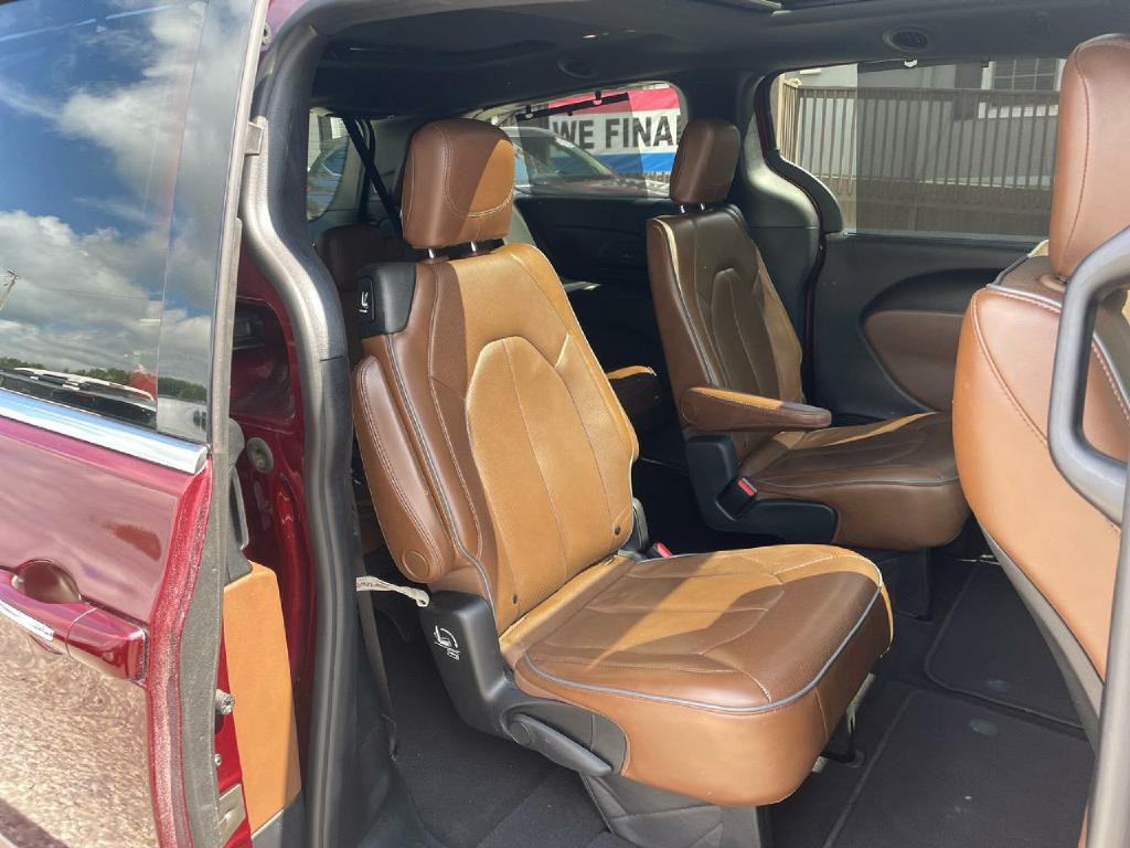 2020 Chrysler Pacifica Image 12