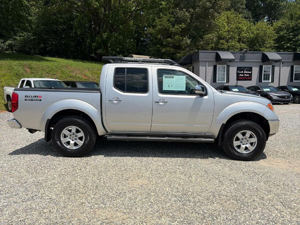 2007 Nissan Frontier Image 8