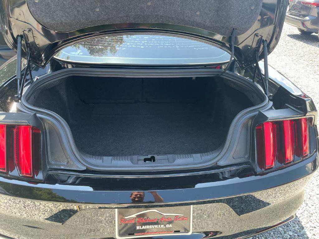 2016 Ford Mustang Image 18