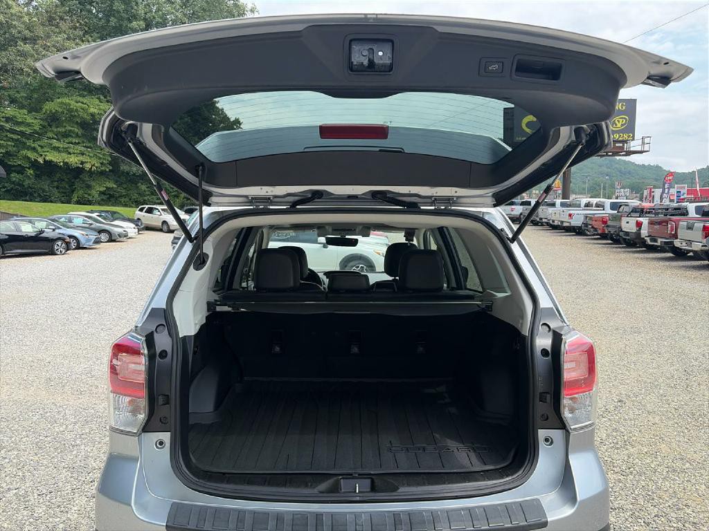 2018 Subaru Forester Image 7