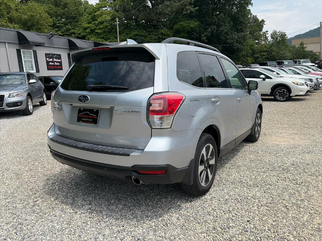 2018 Subaru Forester Image 9