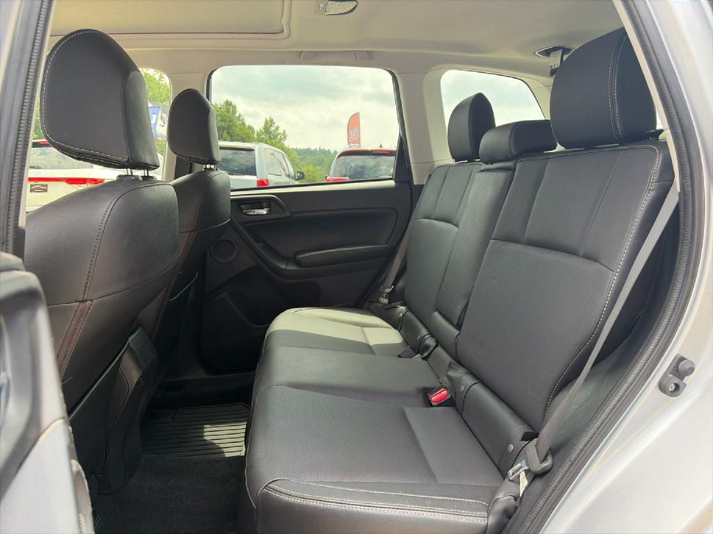 2018 Subaru Forester Image 14