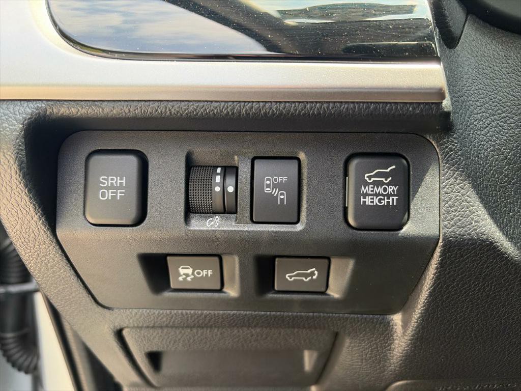 2018 Subaru Forester Image 16