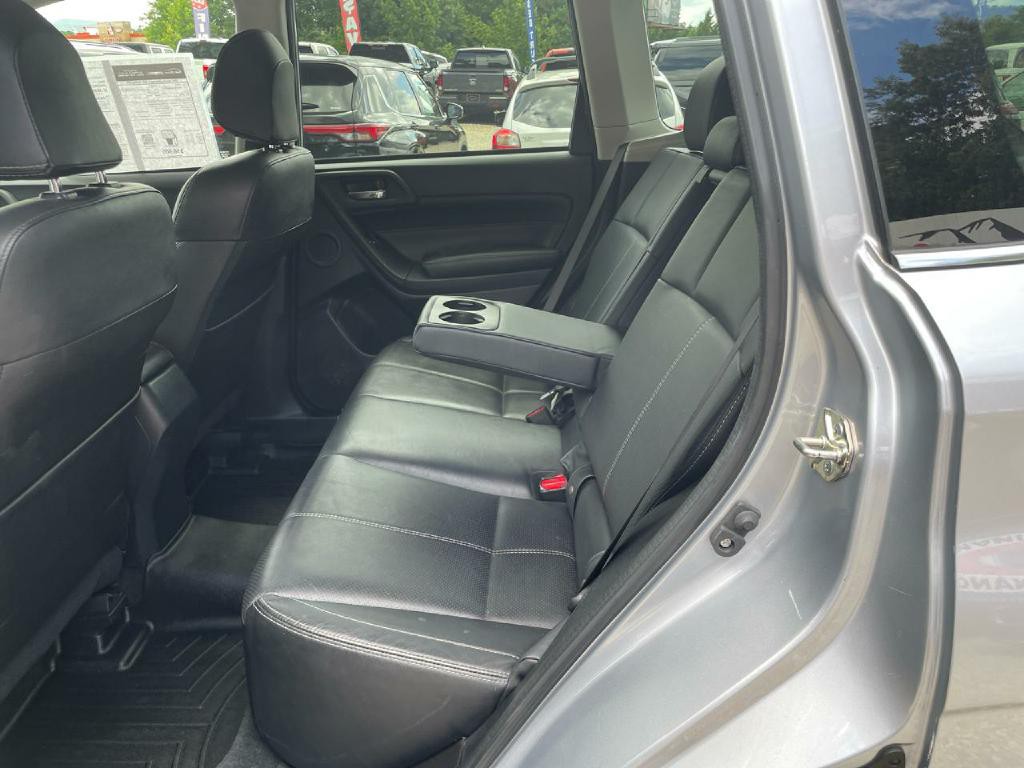 2017 Subaru Forester Image 19