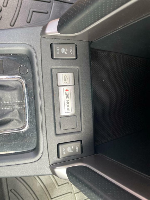 2017 Subaru Forester Image 25