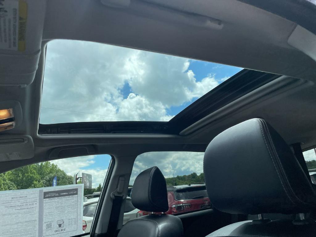 2017 Subaru Forester Image 36