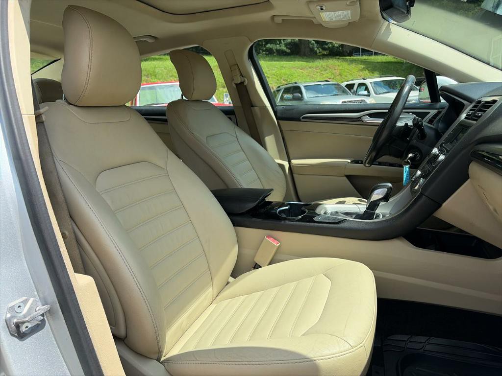 2015 Ford Fusion Image 9